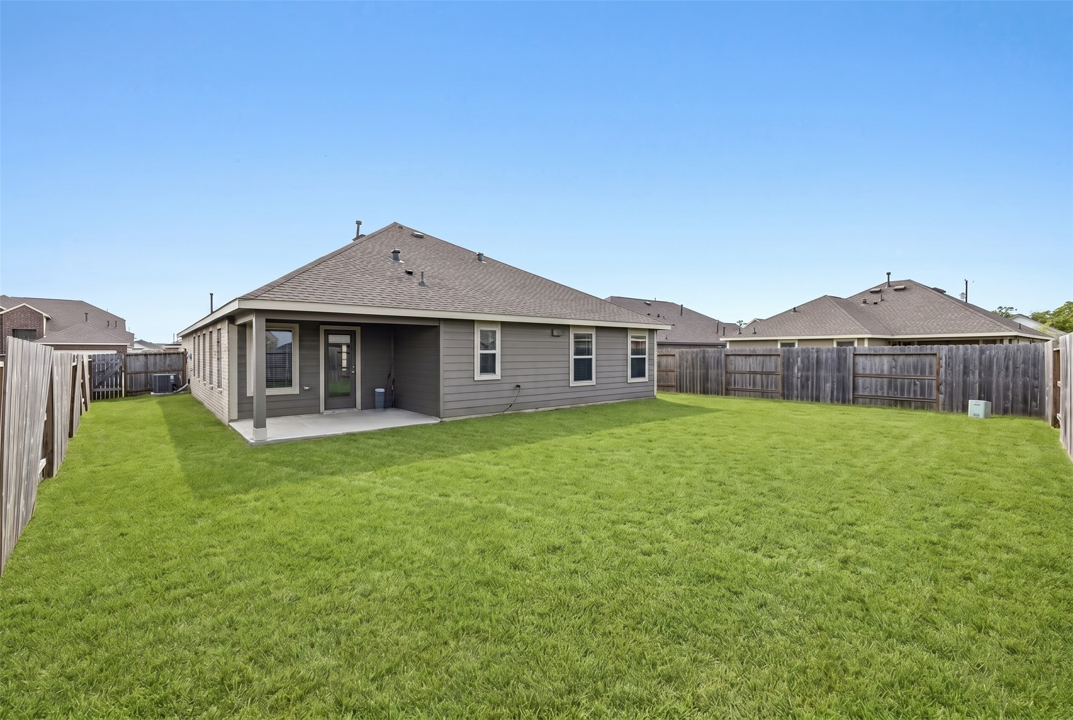 9906 Keystone Meadow Place Baytown, TX 77521 - Photo 35 of 42 Perfect size for entertaining