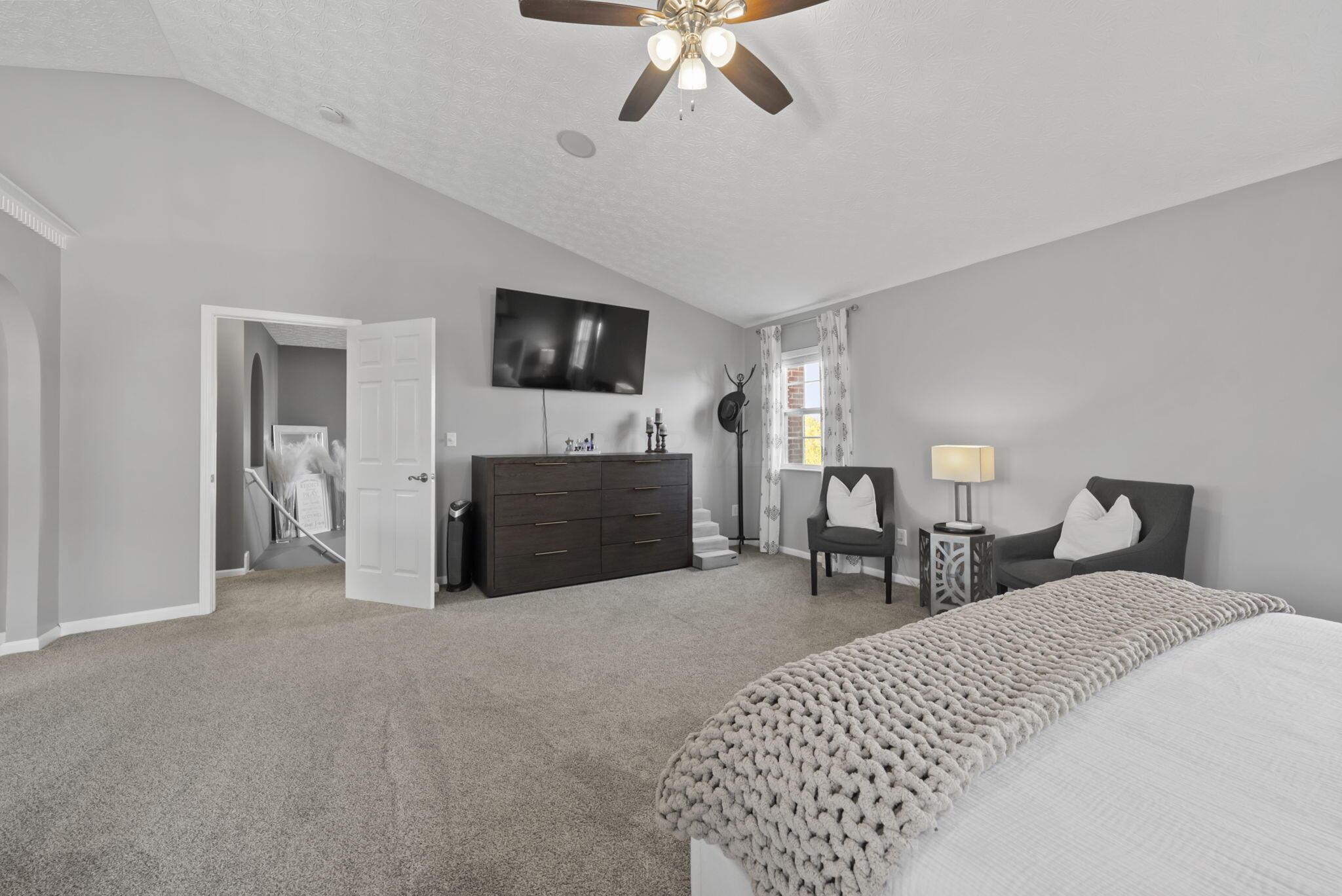207 Heathermere Loop Galena, OH 43021 - Photo 19 of 59 24-web-or-mls-DSC01306