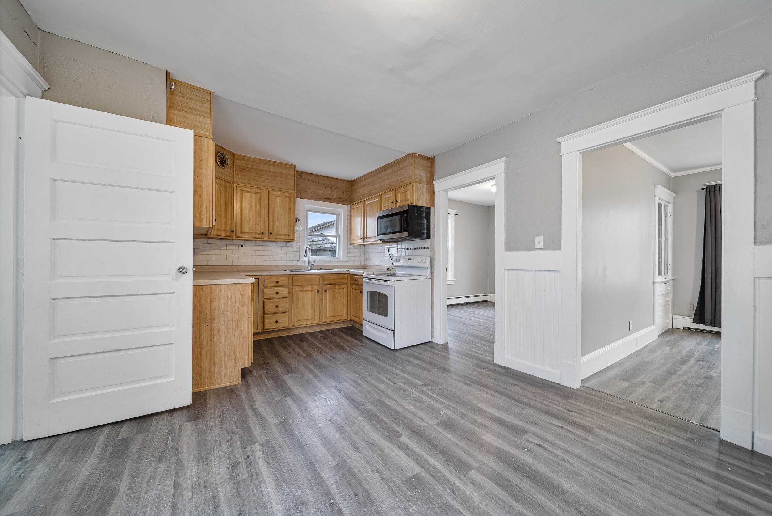 17 1/2 Balcom Street Nashua, NH 03060 - Photo 23 of 51