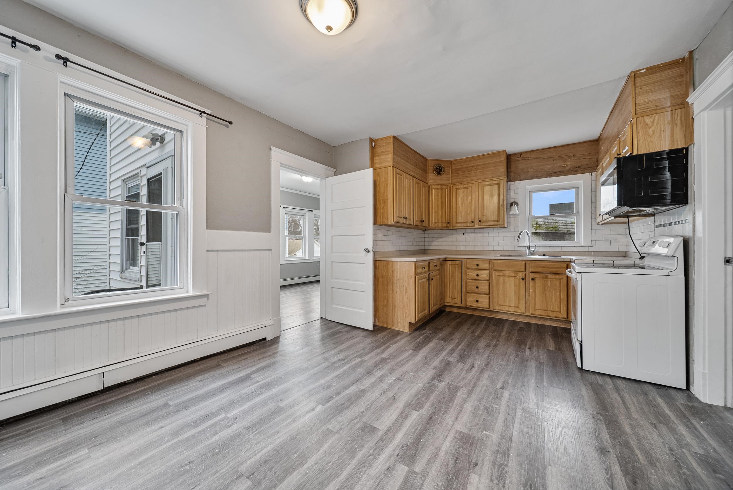 17 1/2 Balcom Street Nashua, NH 03060 - Photo 24 of 51