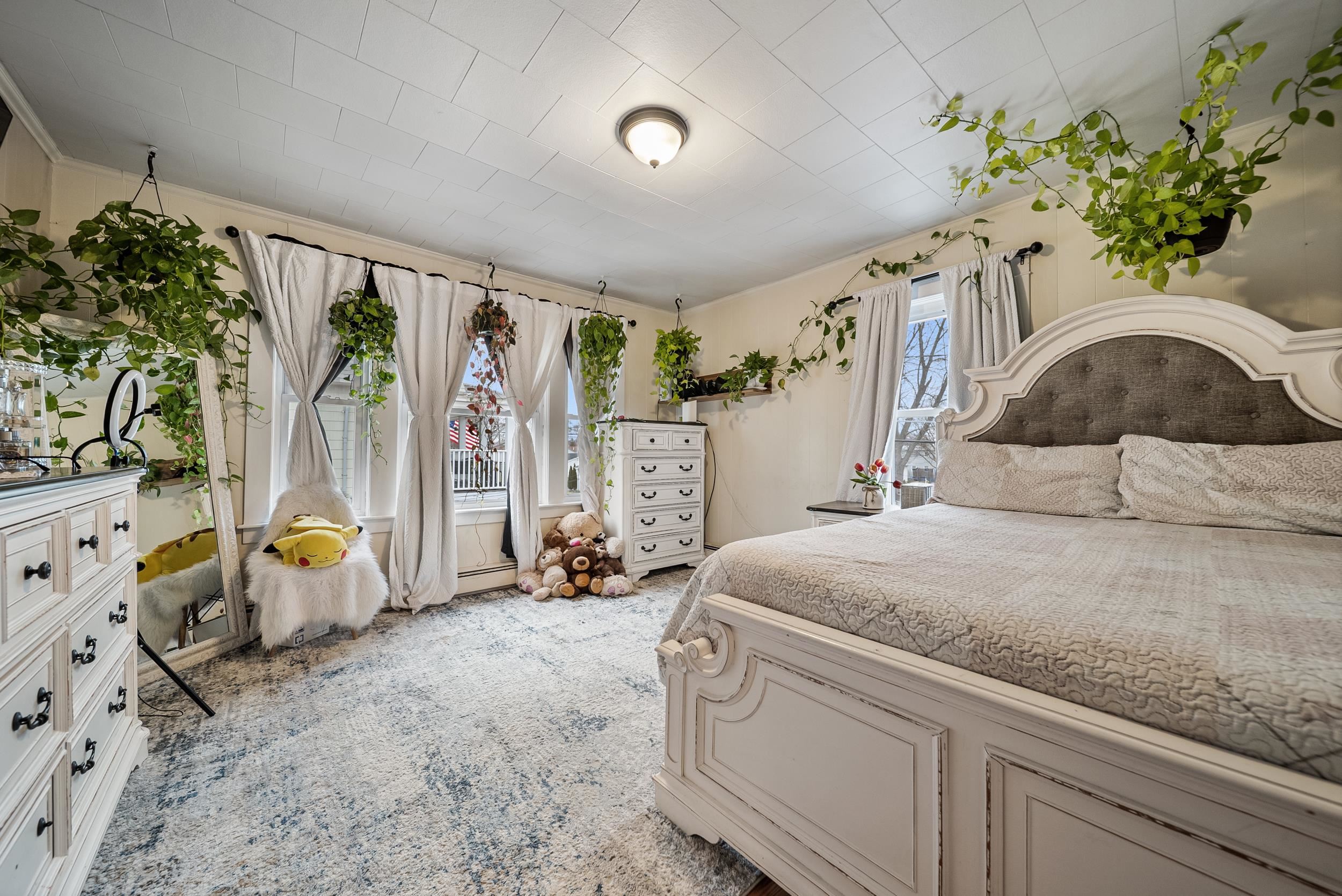 17 1/2 Balcom Street Nashua, NH 03060 - Photo 7 of 51