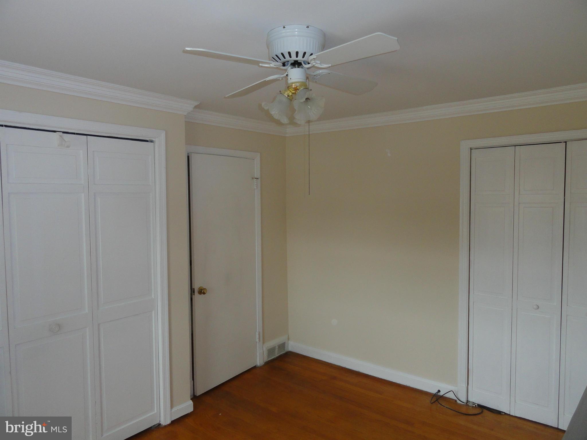 5620 Braxfield Road Baltimore, MD 21227 - Photo 21 of 25 Bedroom (Master)