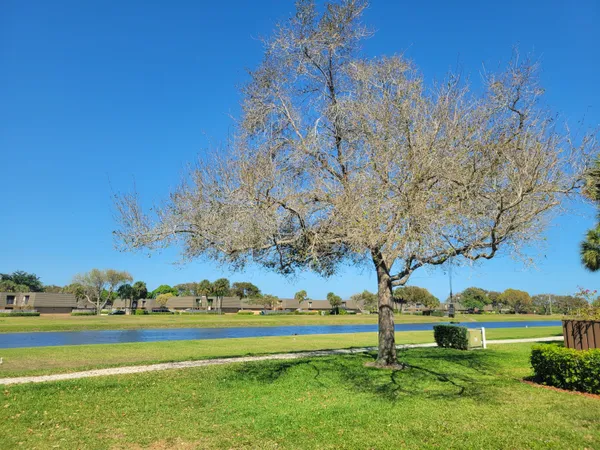 $2,250 | 6407 64th Way, West Palm Beach, FL 33409