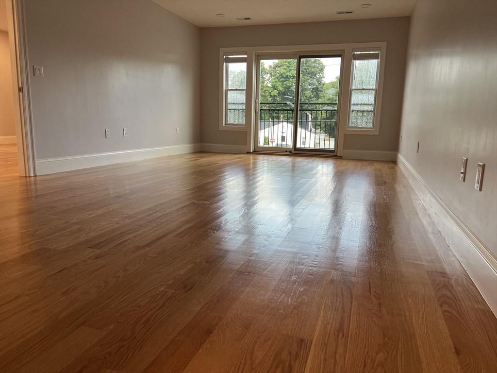 12 Pond Street, Unit 303 Ashland, MA 01721 - Photo 2 of 8