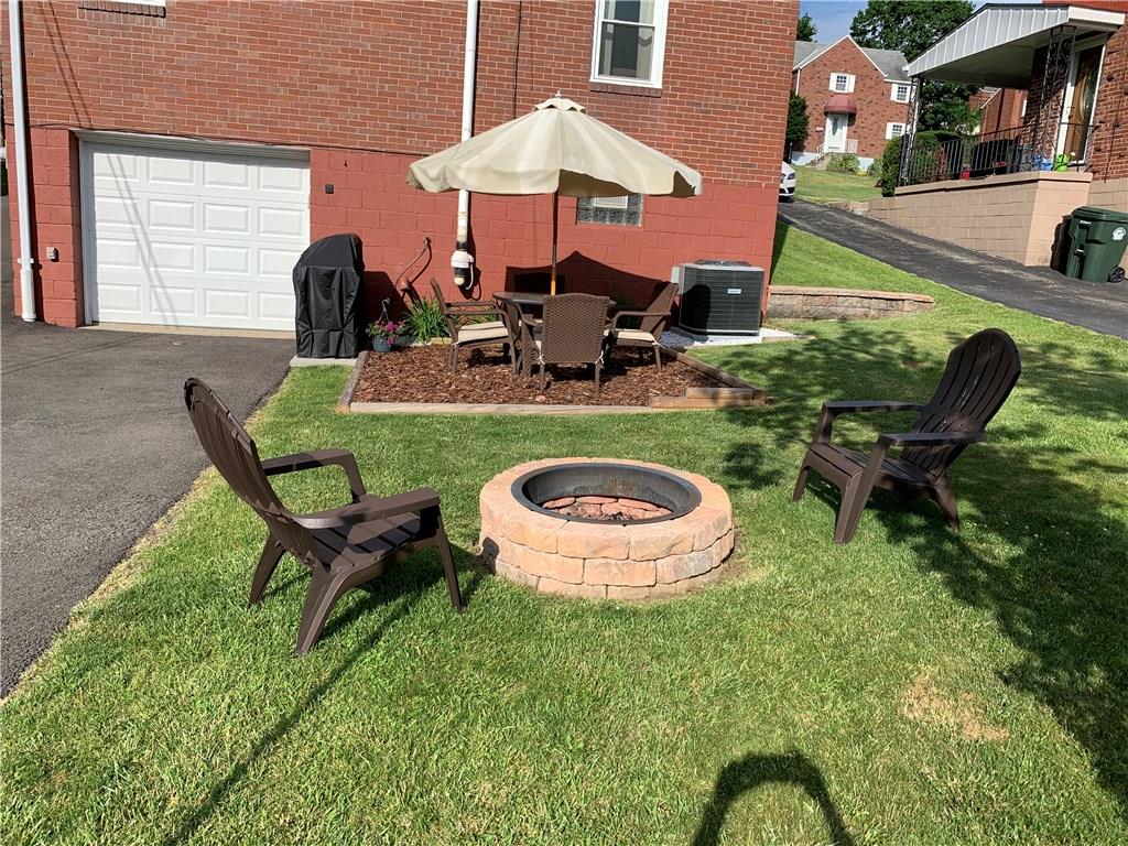 4305 Highgrove Road Pittsburgh, PA 15236 - Photo 4 of 24 Firepit!!