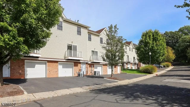 $549,000 | 16 Riga Court, Scotch Plains, NJ 07076