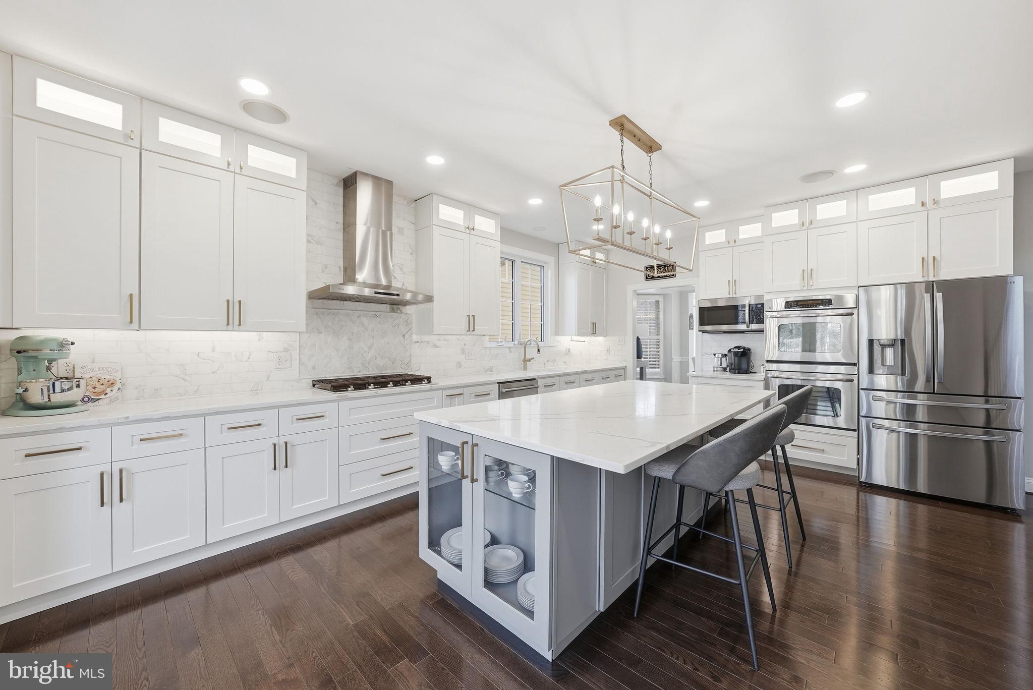 22773 Highcrest Circle Brambleton, VA 20148 - Photo 2 of 27