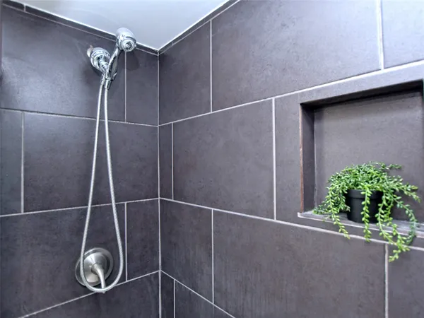 $900 | 1840 Burton Drive, Unit 109, Austin, TX 78741