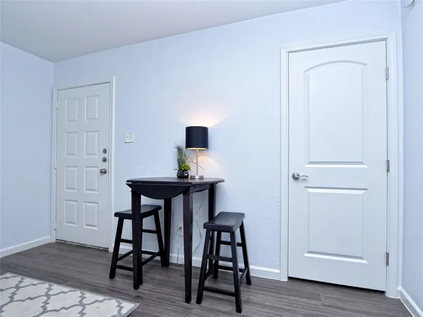 $900 | 1840 Burton Drive, Unit 109, Austin, TX 78741