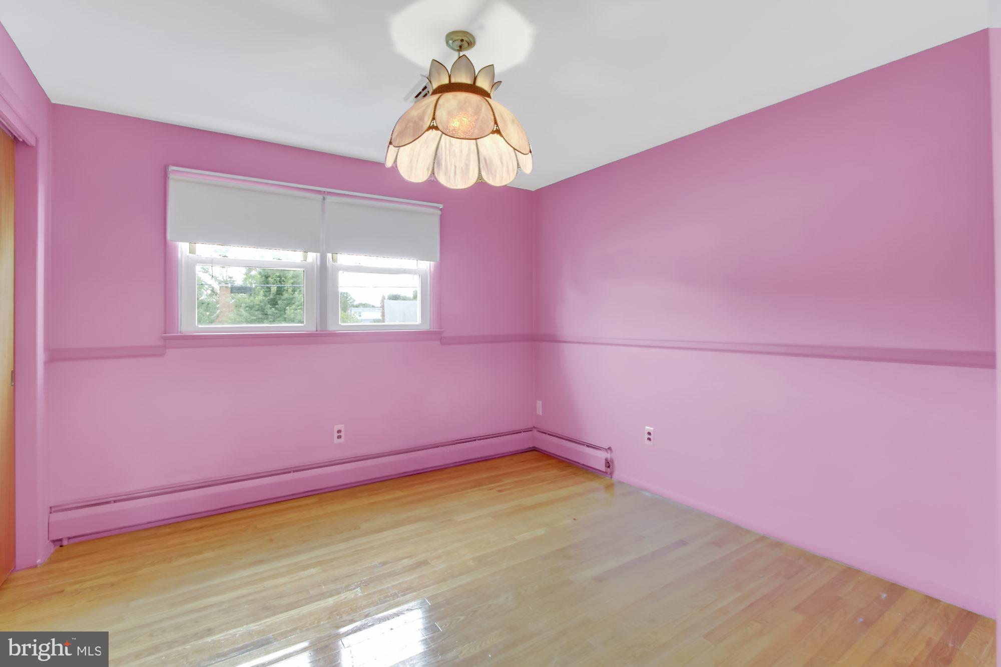 395 Edgewood Road York, PA 17402 - Photo 22 of 35 Gallery Image 22