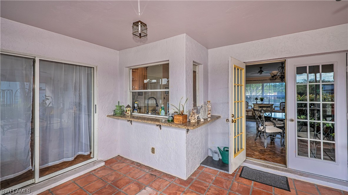 9350 Pineapple Road Fort Myers, FL 33967 - Photo 11 of 47 Gallery Image 11