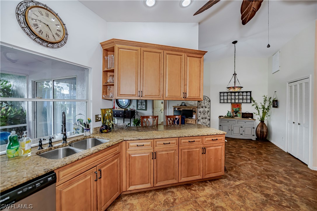 9350 Pineapple Road Fort Myers, FL 33967 - Photo 31 of 47 Gallery Image 31