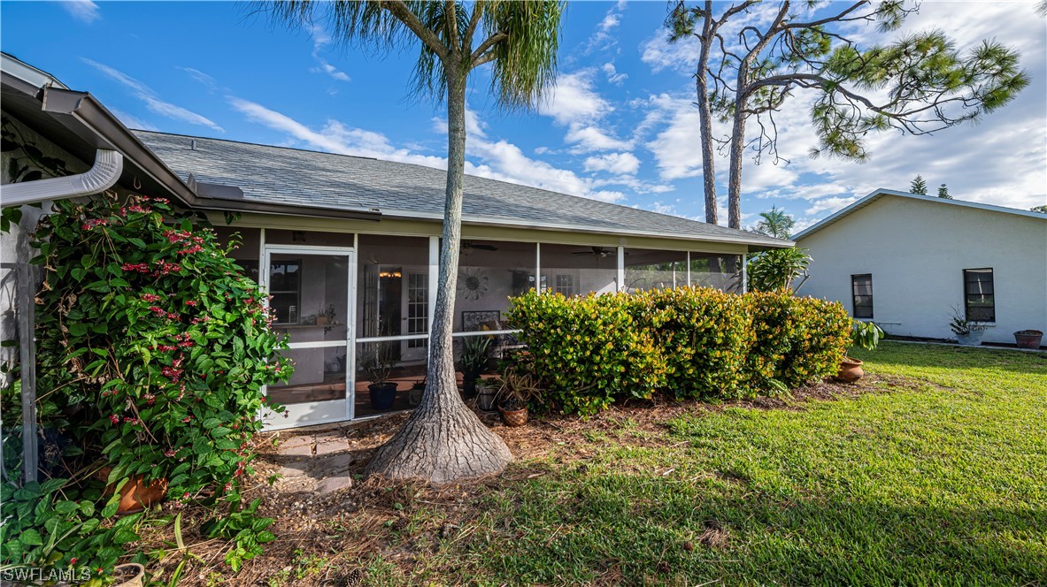9350 Pineapple Road Fort Myers, FL 33967 - Photo 7 of 47 Gallery Image 7