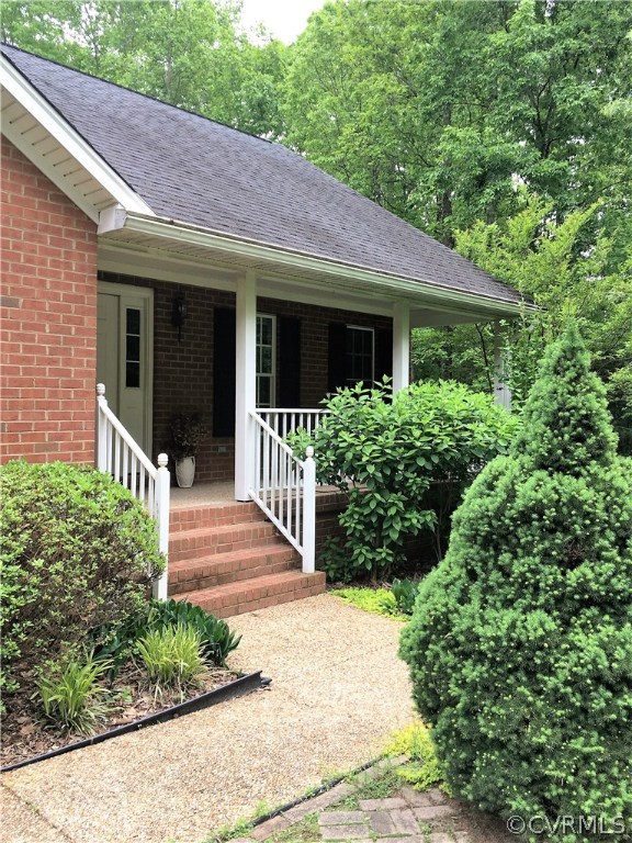13107 Winston Road Ashland, VA 23005 - Photo 3 of 42 Gallery Image 3
