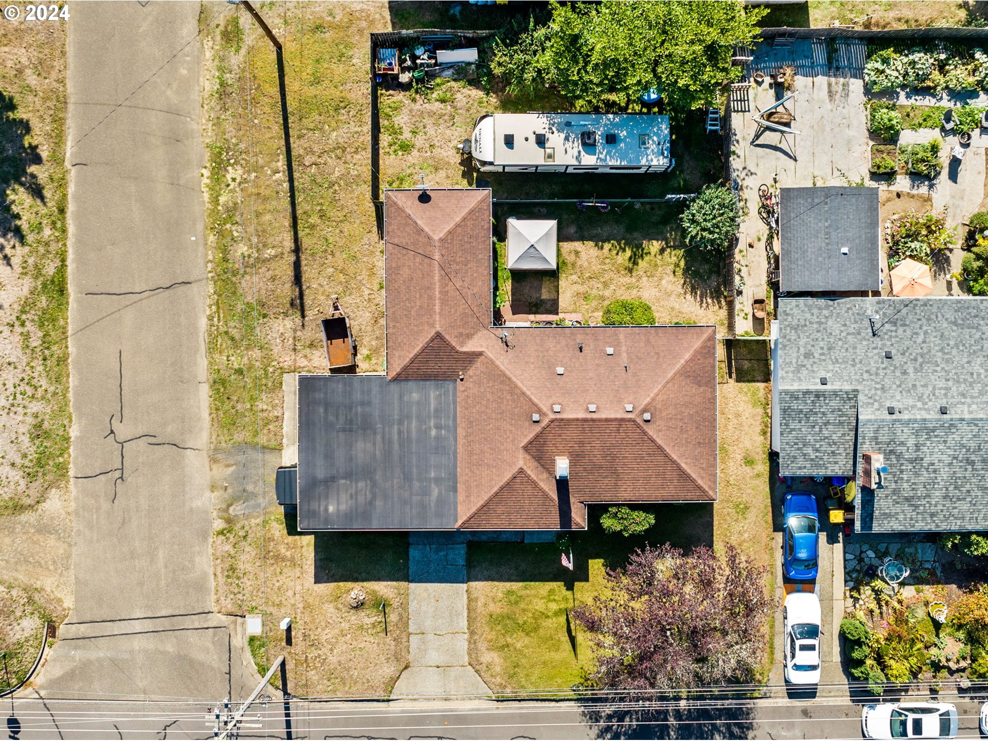 2290 18th Street Florence, OR 97439 - Photo 30 of 32 an aerial view of residential houses with outdoor space
