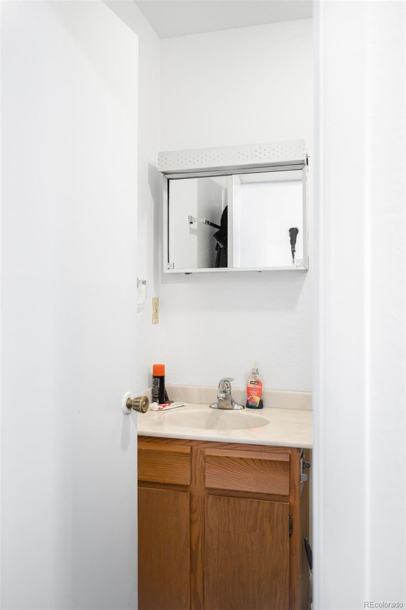 5354 Jackson Creek Road Sedalia, CO 80135 - Photo 37 of 47