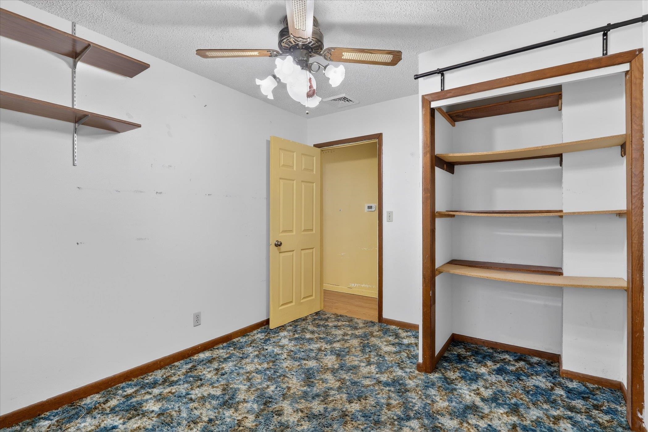 219 River Road Rochelle, IL 61068 - Photo 28 of 40 a view of an empty room