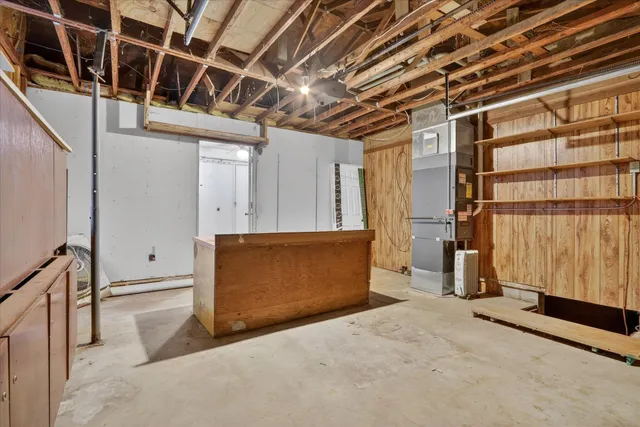 $129,900 | 219 River Road, Rochelle, IL 61068