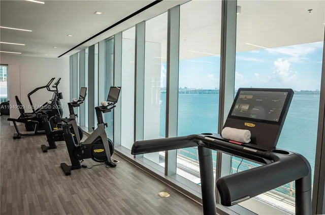 a view of a lake in middle of the house