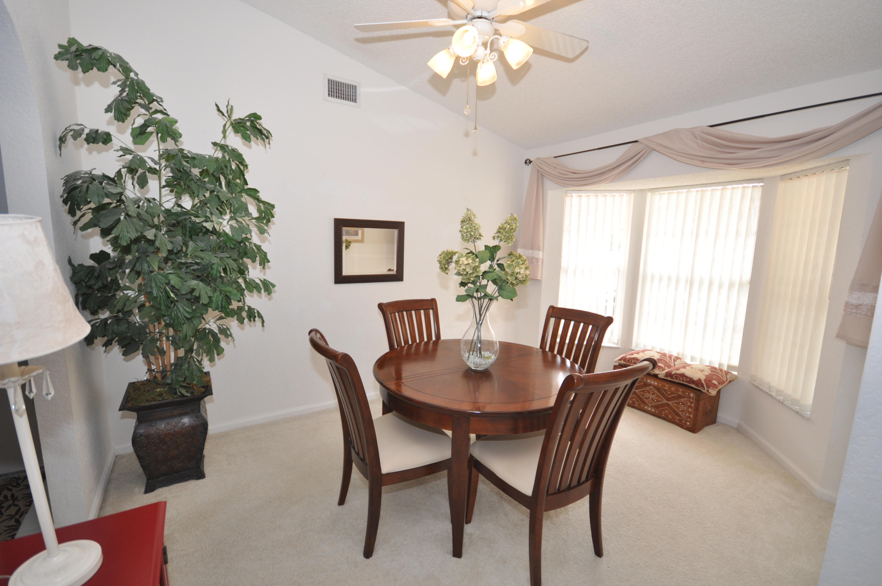 18124 Clear Brook Circle Boca Raton, FL 33498 - Photo 5 of 24 DSC_2583