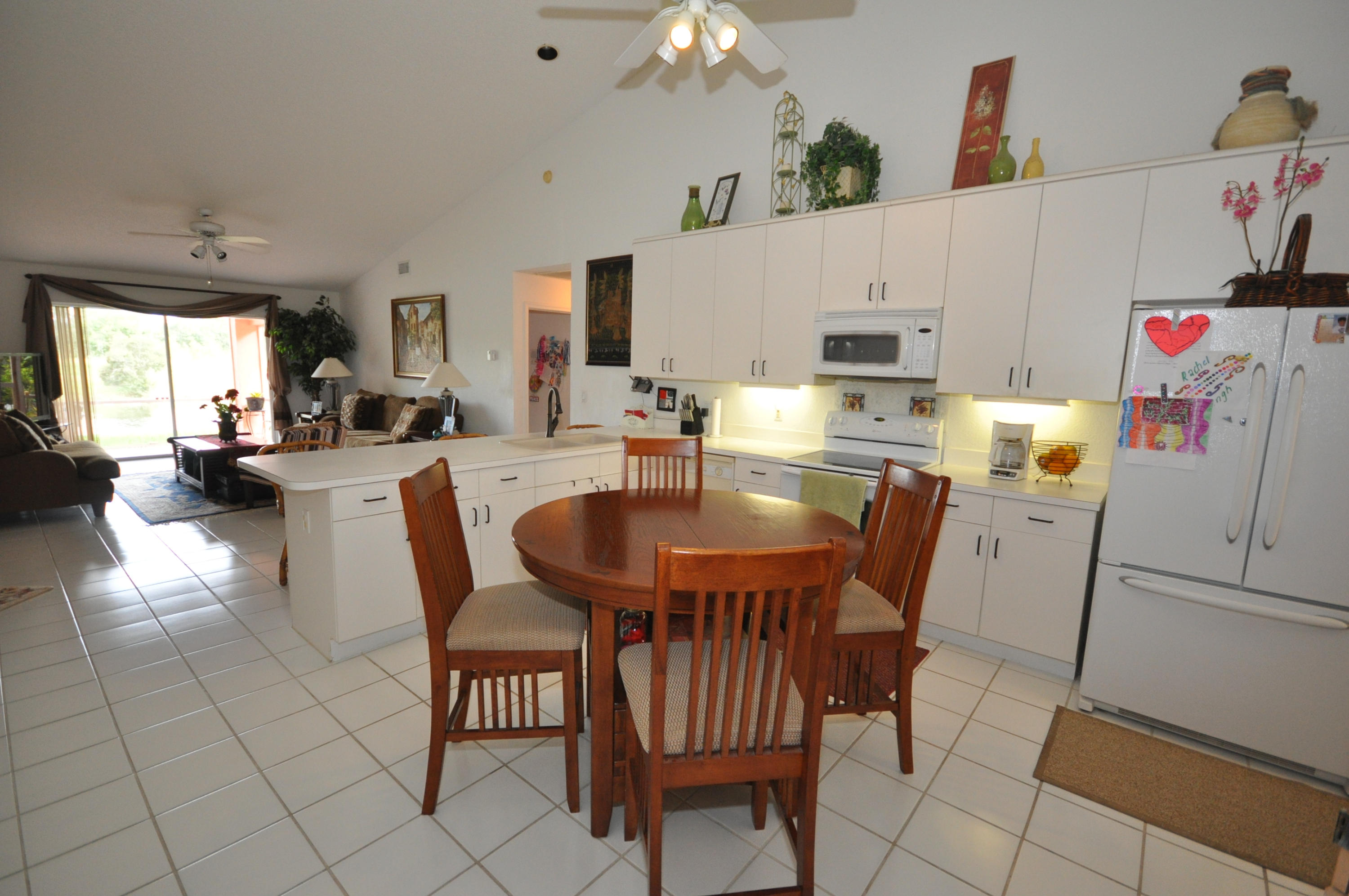 18124 Clear Brook Circle Boca Raton, FL 33498 - Photo 7 of 24 DSC_2588