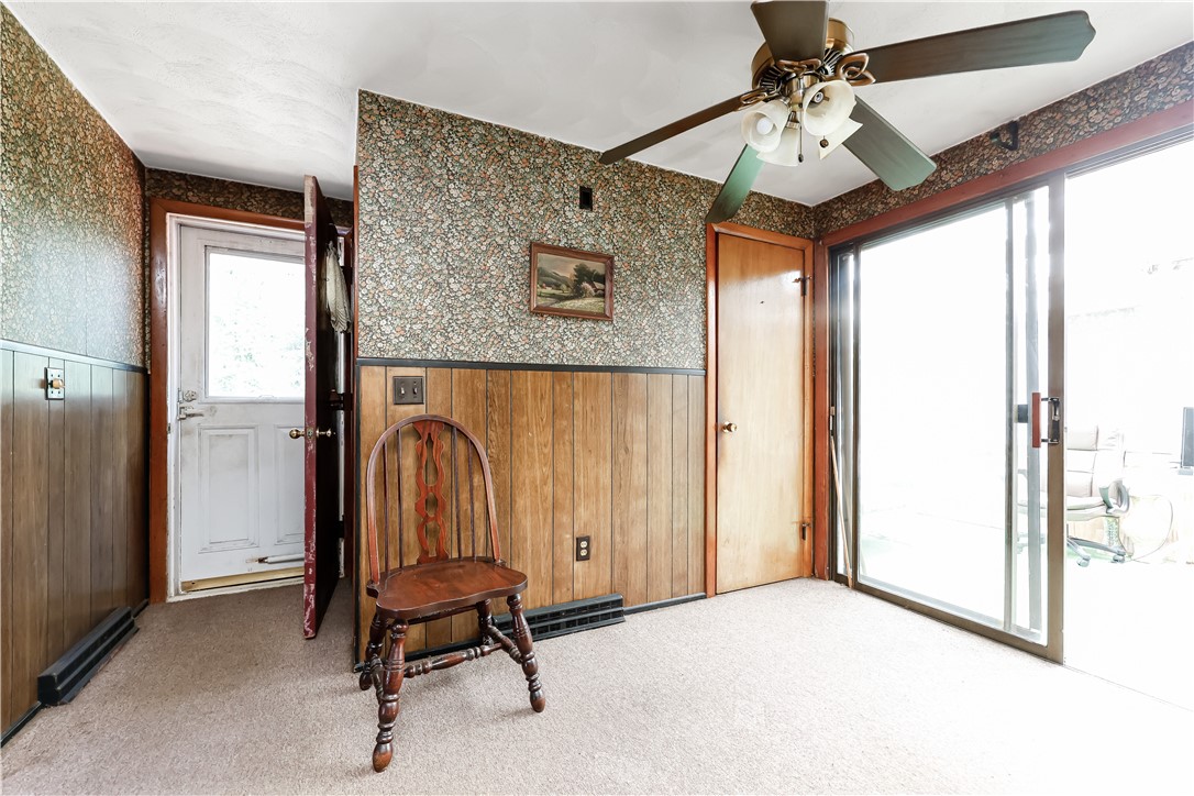 27 Douglas Circle Smithfield, RI 02828 - Photo 12 of 42