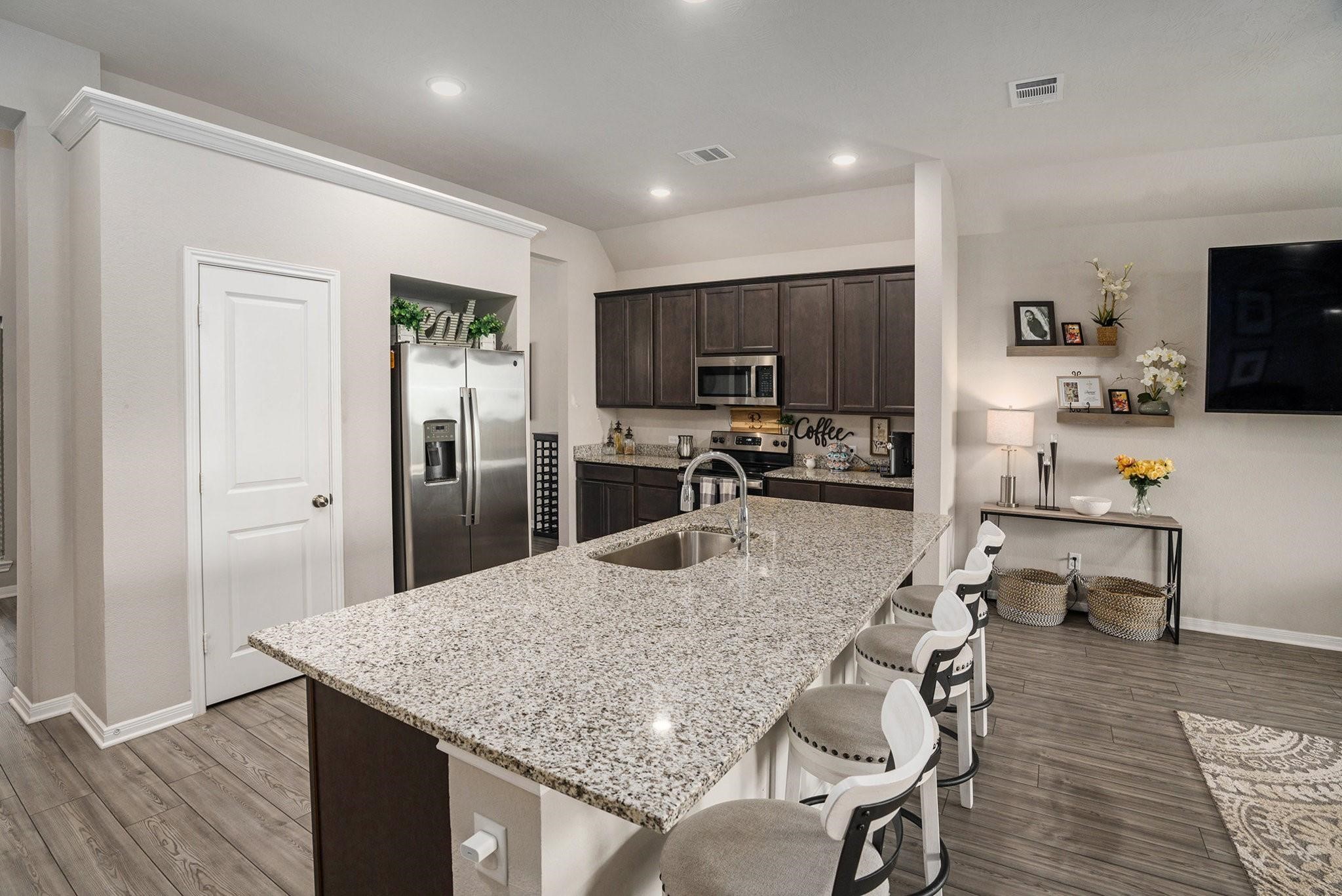 120 Colby's Way Montgomery, TX 77356 - Photo 14 of 45 Gallery Image 14