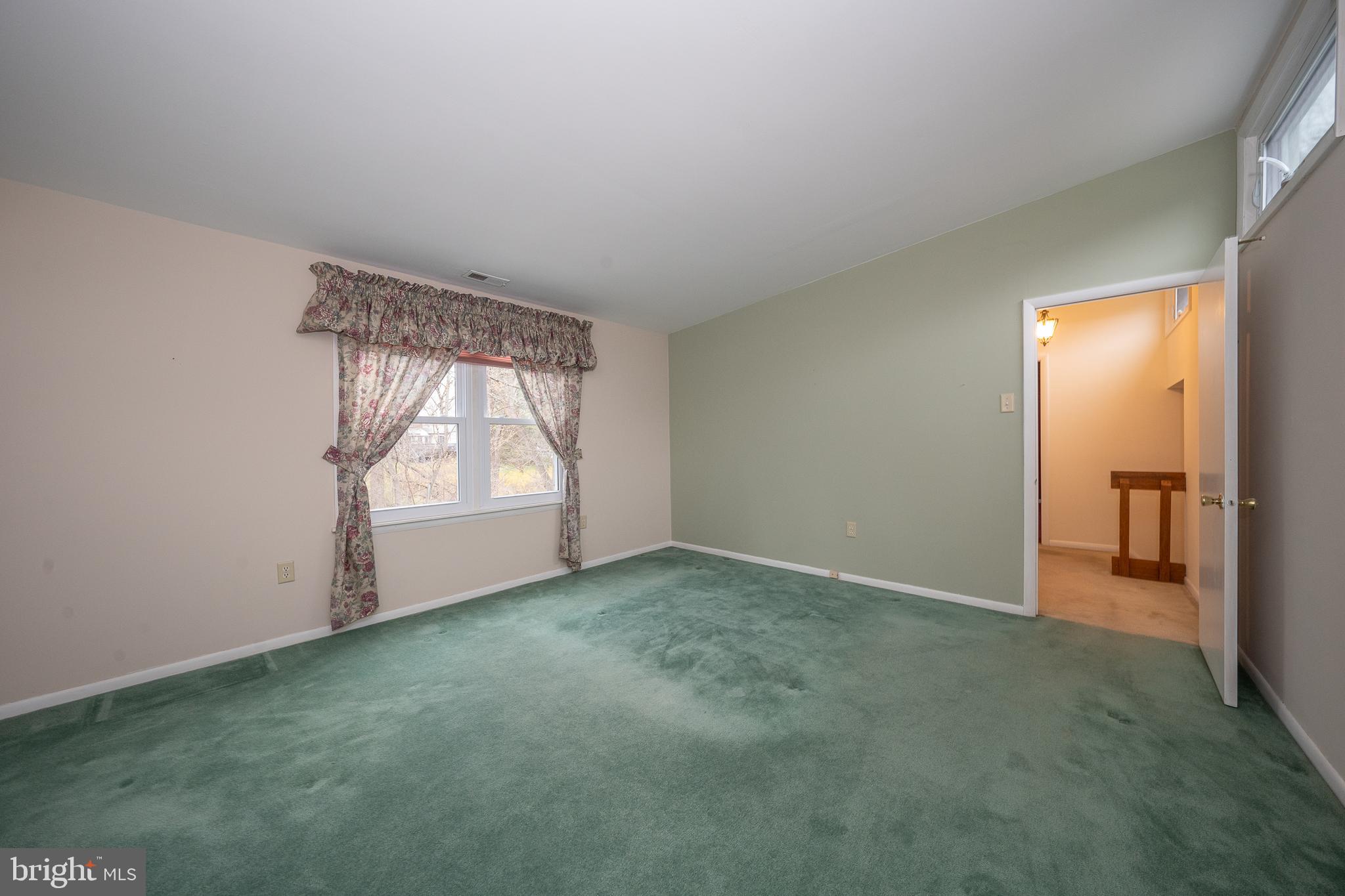 107 Cove Road Broomall, PA 19008 - Photo 20 of 41 Gallery Image 20