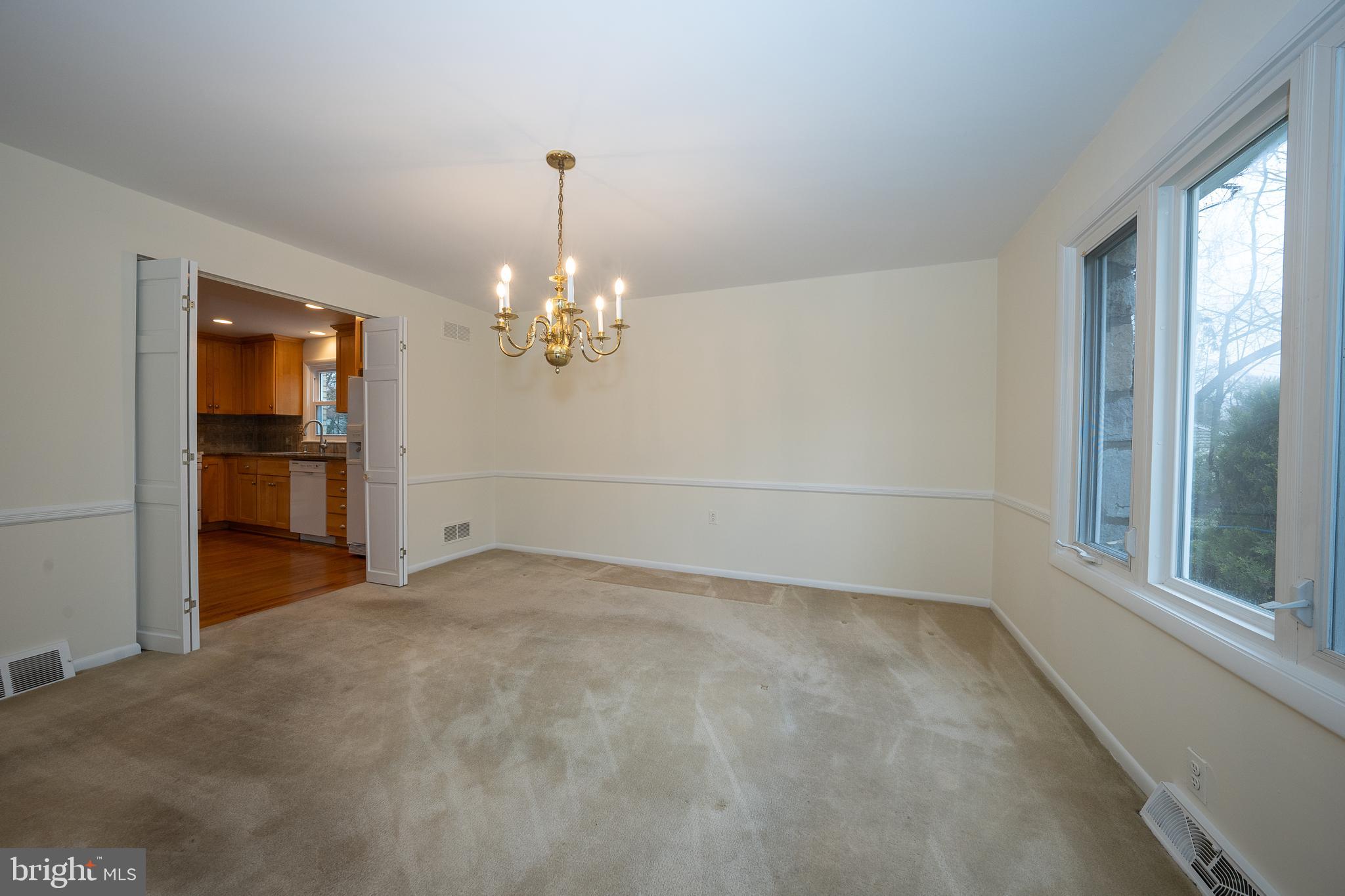 107 Cove Road Broomall, PA 19008 - Photo 7 of 41 Dining Room
