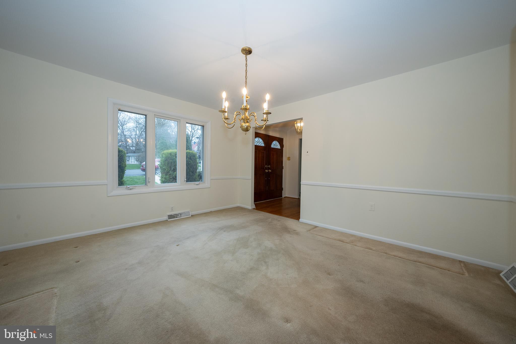 107 Cove Road Broomall, PA 19008 - Photo 9 of 41 Gallery Image 9