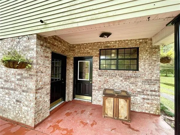 $2,000 | 72291 Forest Drive, Covington, LA 70433