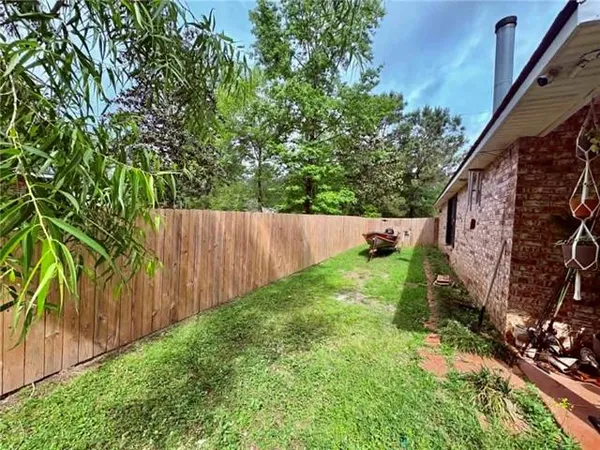 $2,000 | 72291 Forest Drive, Covington, LA 70433