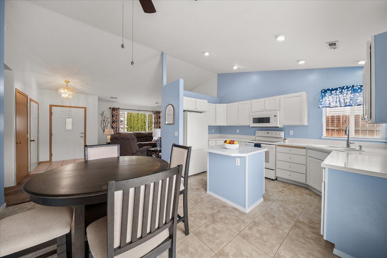 7818 South Strawberry Street Cheney, WA 99004 - Photo 9 of 37