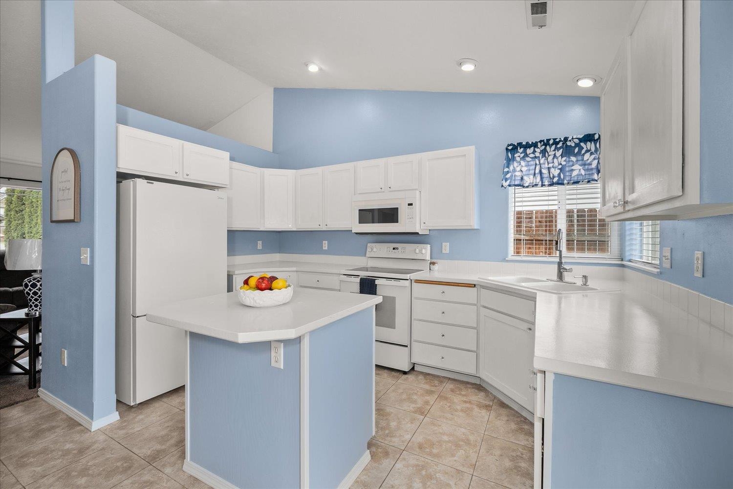 7818 South Strawberry Street Cheney, WA 99004 - Photo 10 of 37