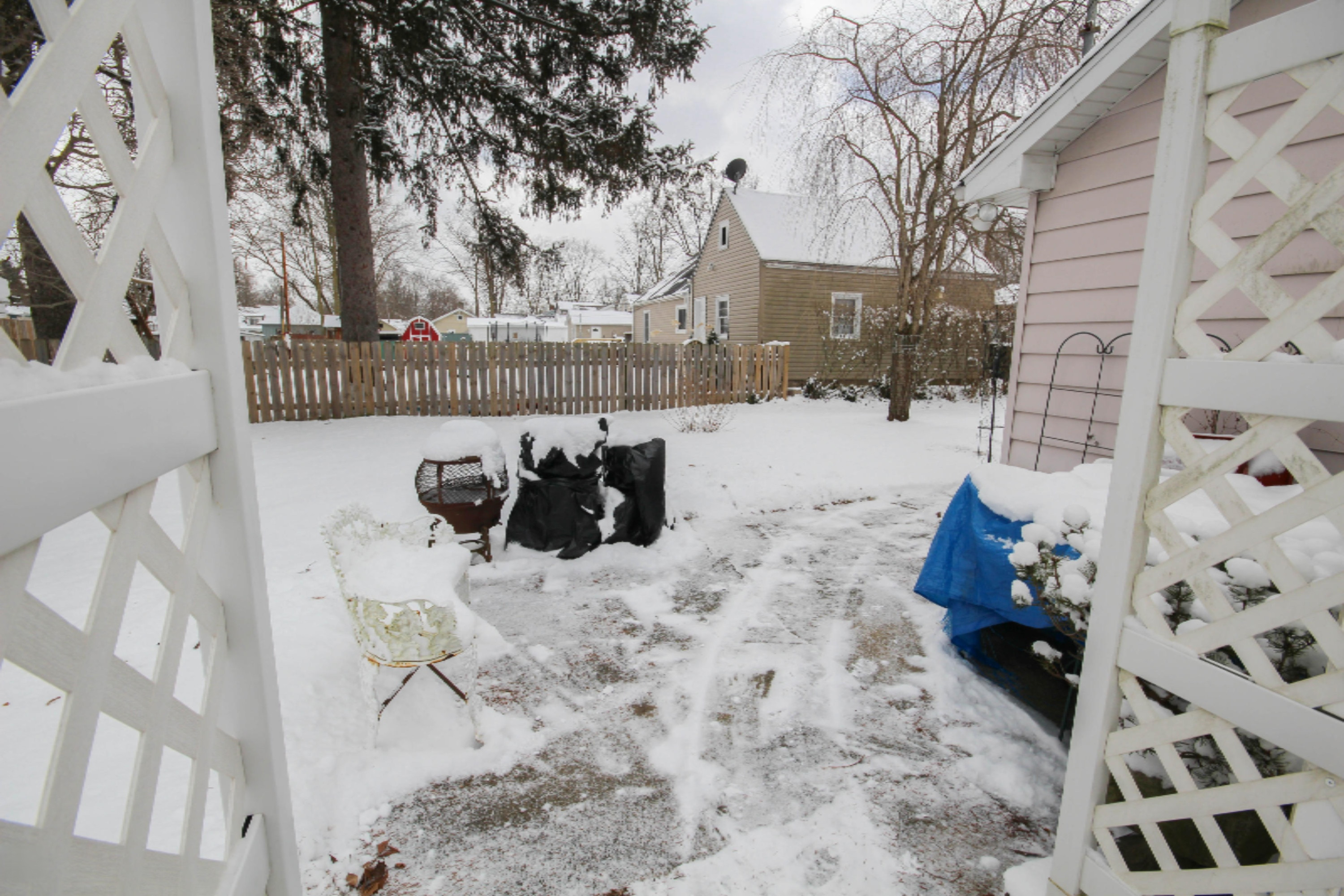 623 East Street Three Rivers, MI 49093 - Photo 4 of 21 untitled (20 of 23)