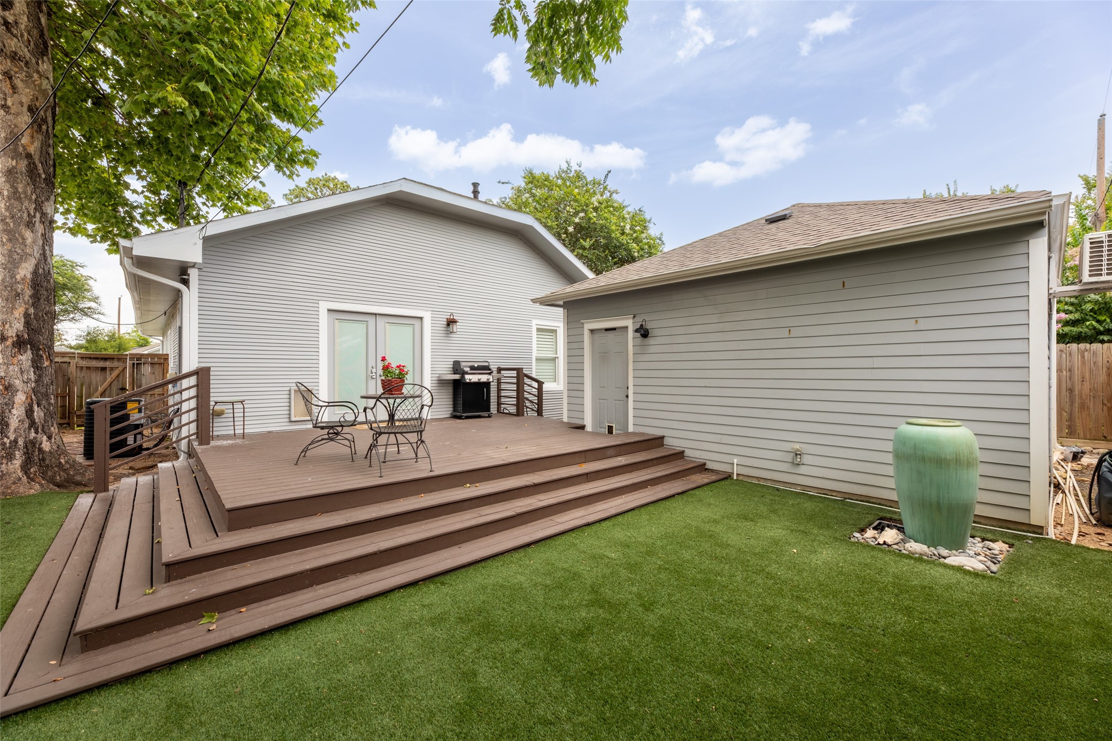1120 Winston Street Houston, TX 77009 - Photo 5 of 32 Spacious rear deck designed for outdoor entertaining and memorable get-togethers
