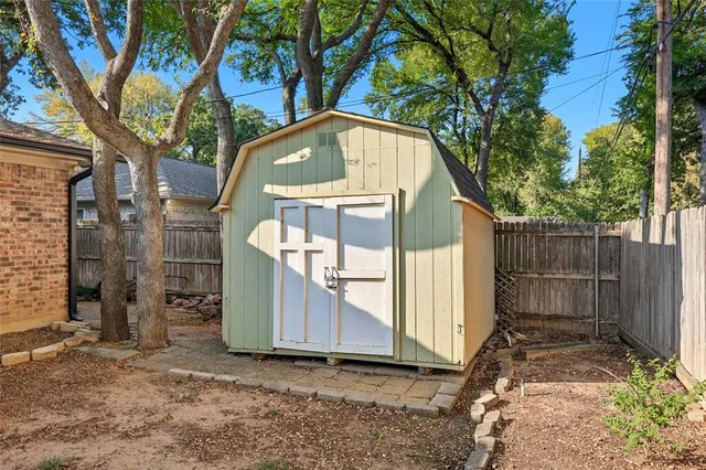 a view of a small house