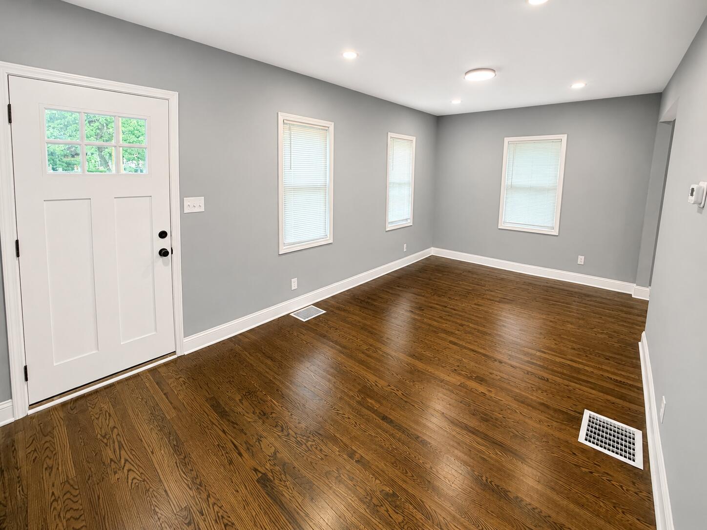 4668 Johnson Street Gary, IN 46408 - Photo 9 of 26 1448x1086