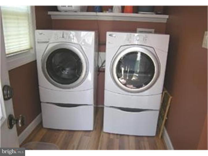 447 Manor Road Hatboro, PA 19040 - Photo 8 of 15 Laundry Room