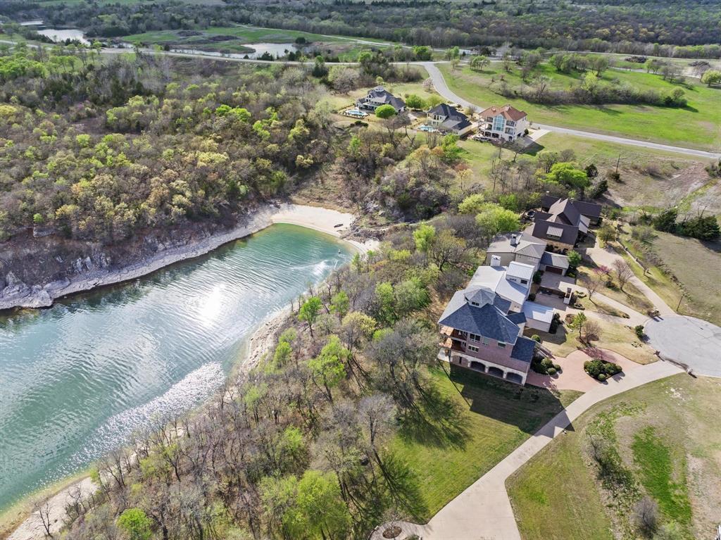181 Monarch Ridge Drive Denison, TX 75020 - Photo 3 of 39