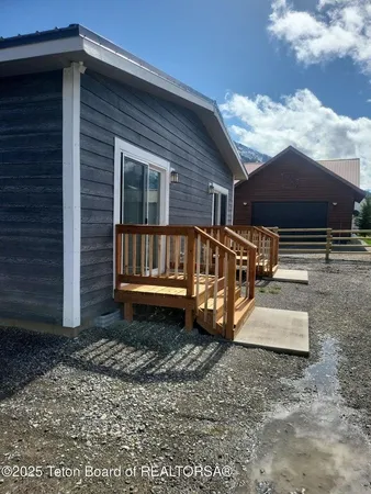 $1,500,000 | 360 Wooden Spur Drive, Alpine, WY 83128