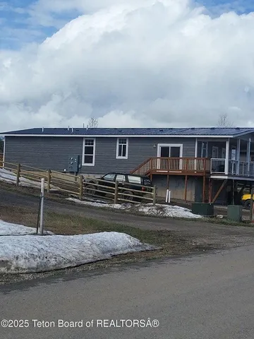 $1,500,000 | 360 Wooden Spur Drive, Alpine, WY 83128