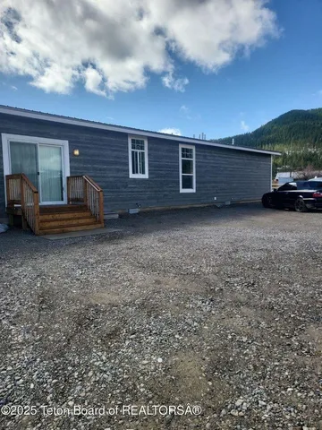 $1,500,000 | 360 Wooden Spur Drive, Alpine, WY 83128