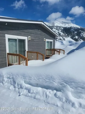 $1,500,000 | 360 Wooden Spur Drive, Alpine, WY 83128