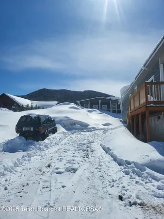 $1,500,000 | 360 Wooden Spur Drive, Alpine, WY 83128