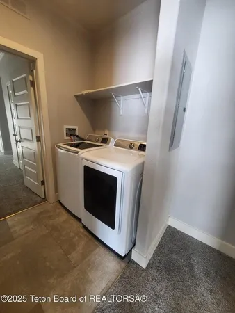 $1,500,000 | 360 Wooden Spur Drive, Alpine, WY 83128