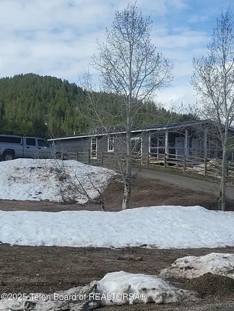 $1,500,000 | 360 Wooden Spur Drive, Alpine, WY 83128