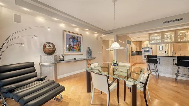 $12,500 | 35 Watergate Drive, Unit 1005, Sarasota, FL 34236