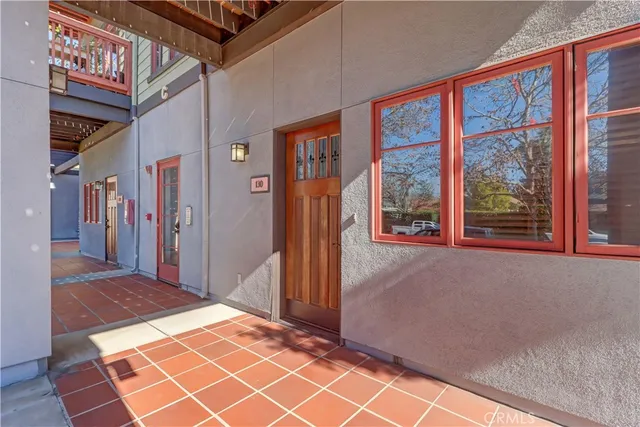 $688,000 | 130 North Vermont Avenue, Glendora, CA 91741