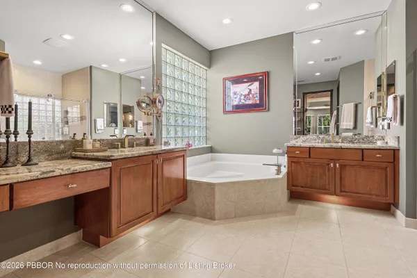 $880,000 | 13587 Barcelona Lake Circle, Delray Beach, FL 33446